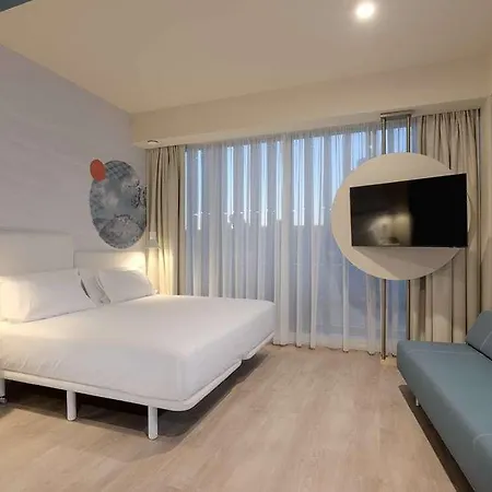 Ξενοδοχείο Occidental 4*