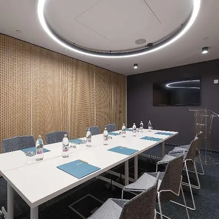 Occidental Hotel 4*