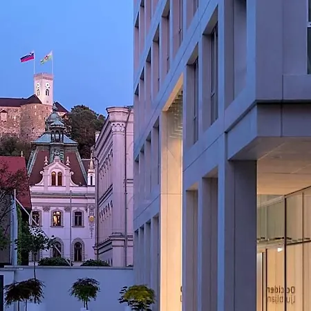 Ξενοδοχείο Occidental 4*